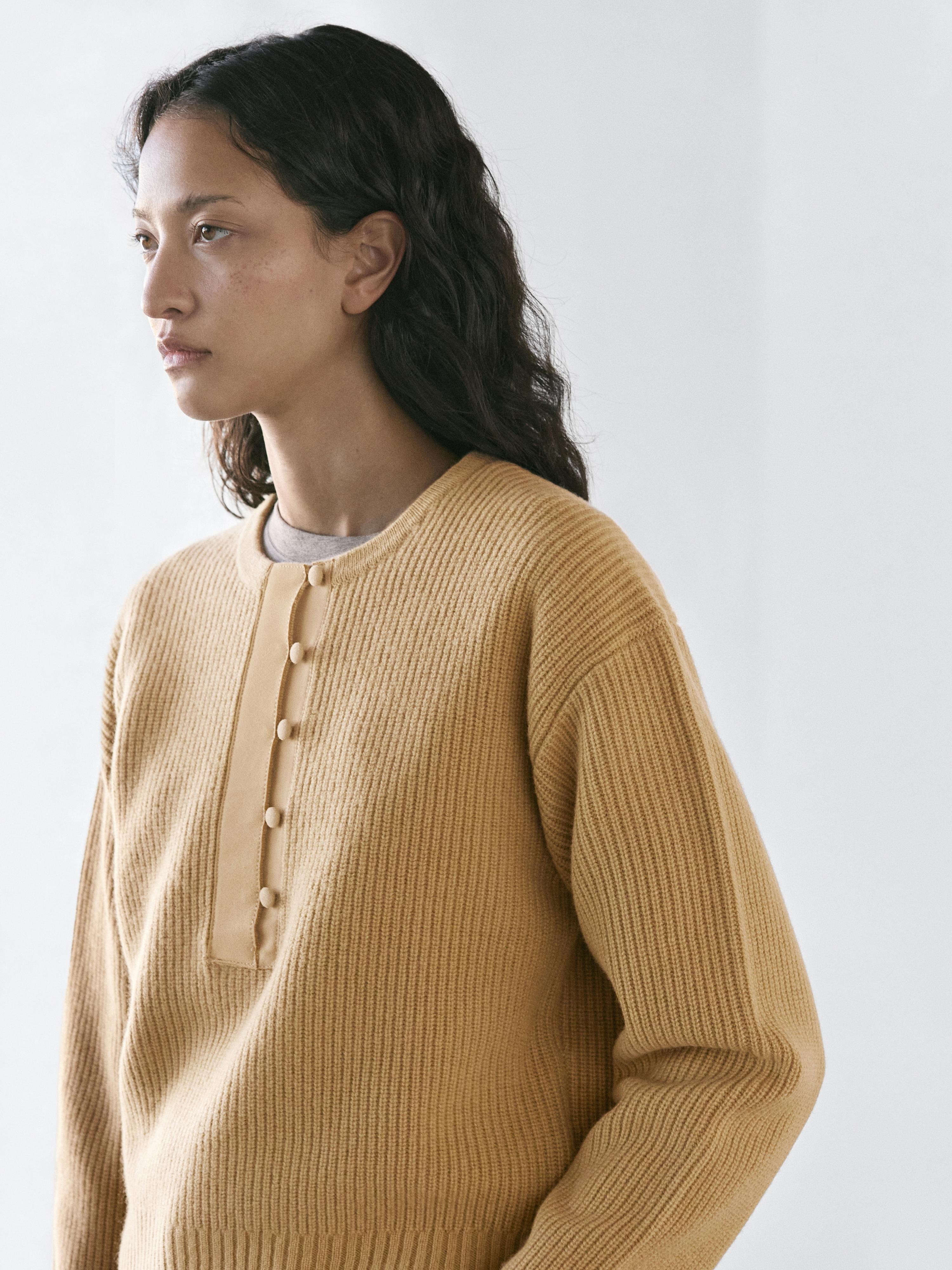 Pull en maille de laine mélangée